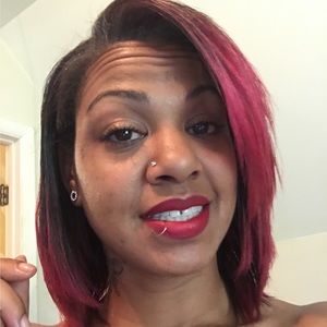 Meet your Posher, Kandi